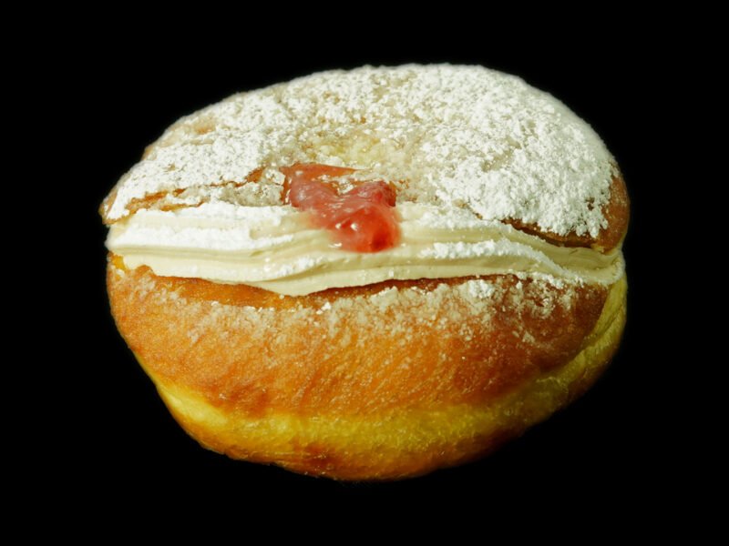 Cadasse Cream Filled Doughnut